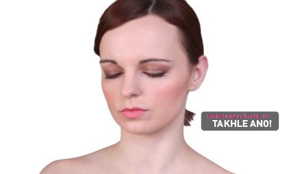 Profesionální make-up - oči daleko od sebe