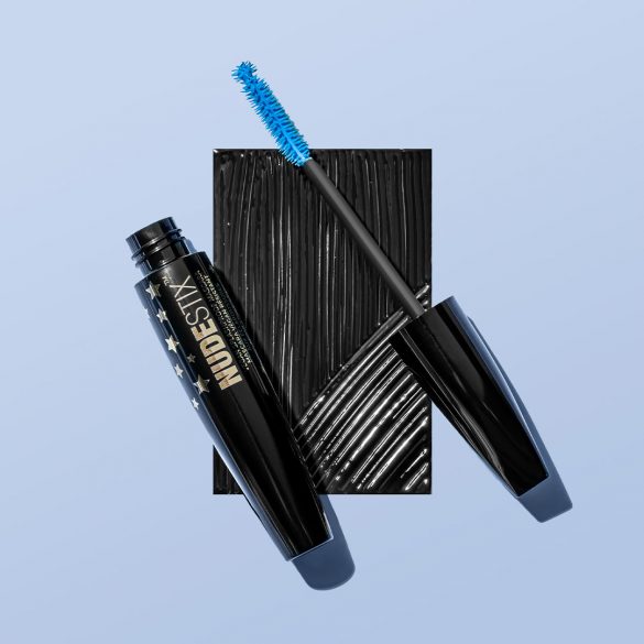 NUDESTIX_Splashproof Mascara Shot 3